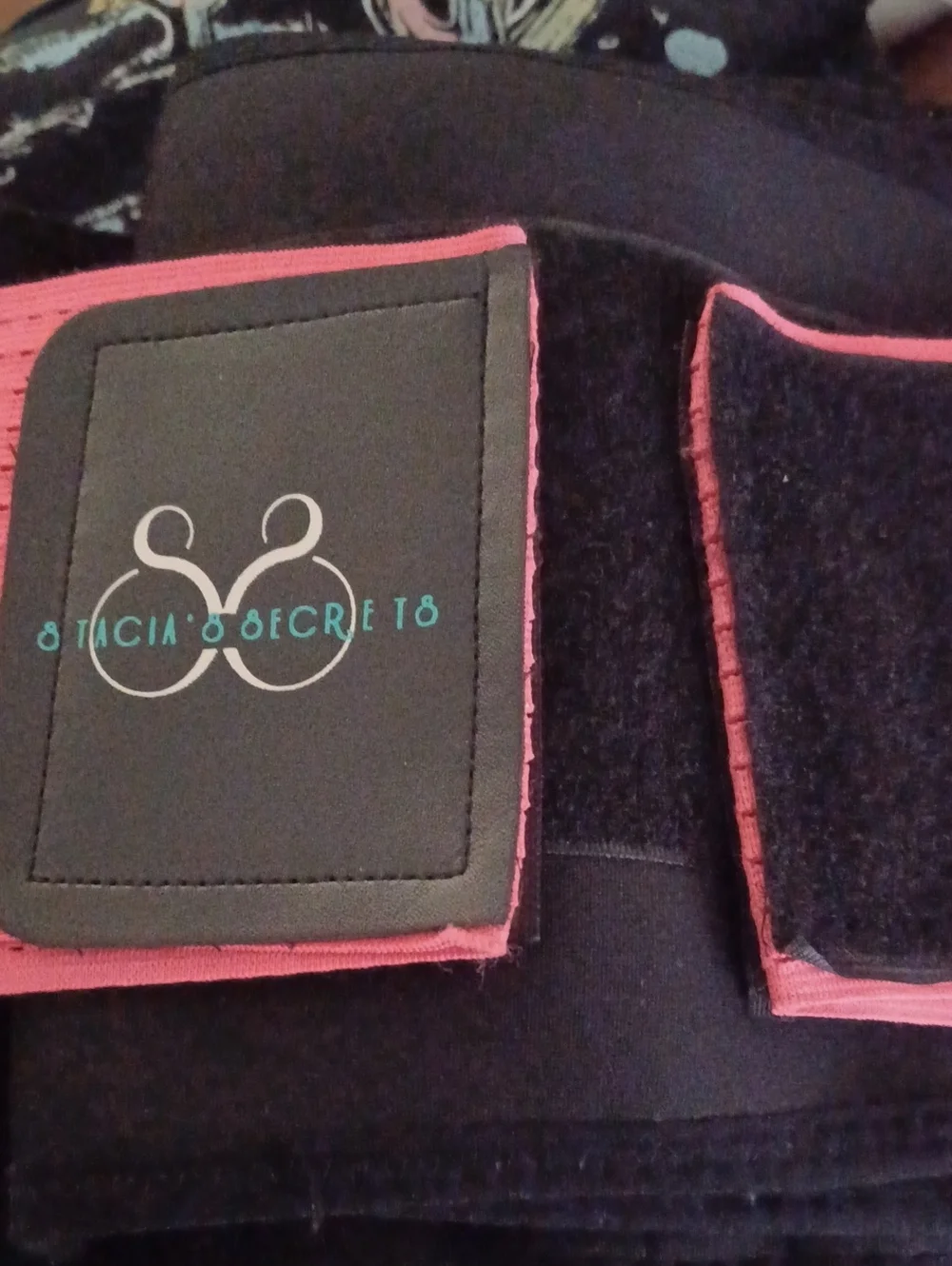 Stacias Secrets Adjustable Neoprene Waist Trainer Belt - Black/Pink Size 2X